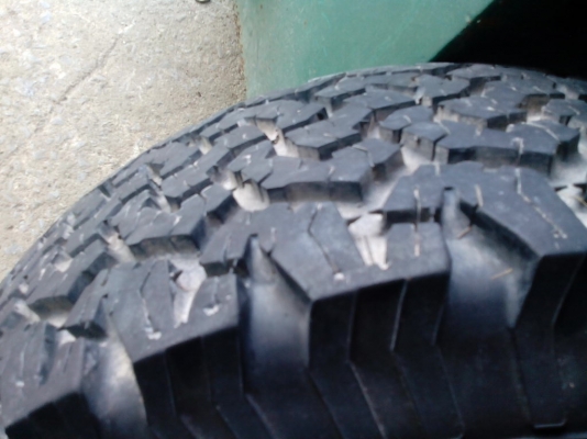 ขายยาง BF all 32/11.5/15 พร้อมแม็กJapan สวยๆครับ