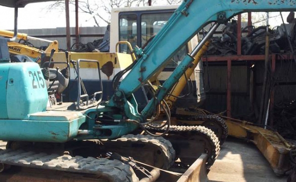 รถแบคโฮมือสอง KOMATSU PC40 สภาพรถเยี่ยม 090-268-2646