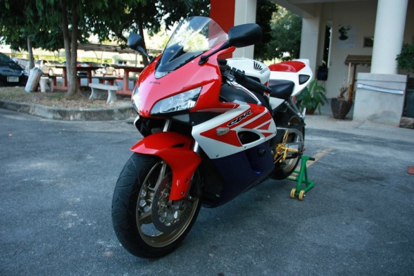 ขาย Honda CBR1000RR Fireblade 2005