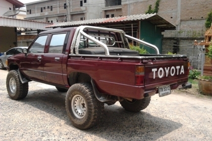 ขาย Hero 4 ประตูเครื่อง 24.5D ขับ2 ยกสูง7 นิ้ว ยาง 33นิ้ว ขาย Hero 4 ประตูเครื่อง 24.5D ขับ2 ยกสูง7 นิ้ว ยาง 33นิ้ว