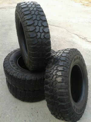 ขายยาง Mud 235/85R16 (32หน้าแคบ) ขายยาง Mud 235/85R16 (32หน้าแคบ)