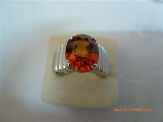 แหวนเงินพลอยสีชา