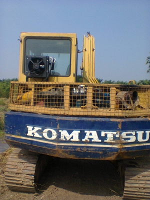 ขายรถแม็คโคร Komatsu 60 รุ่น 5