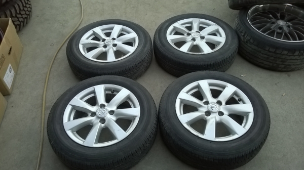 ขายล้อ almara ขอบ15พร้อมยางชุดละ 5800