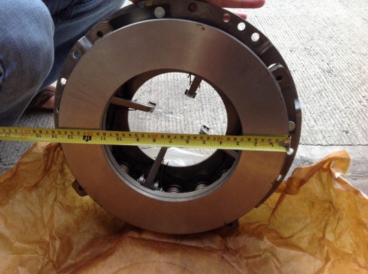 ขายจานกดครัช+แผ่นครัช(รถบรรทุก) หลายรายการครับ