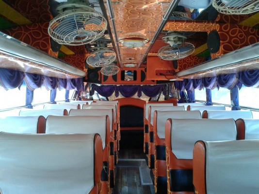 ขายรถบัสพัดลม6ล้อ