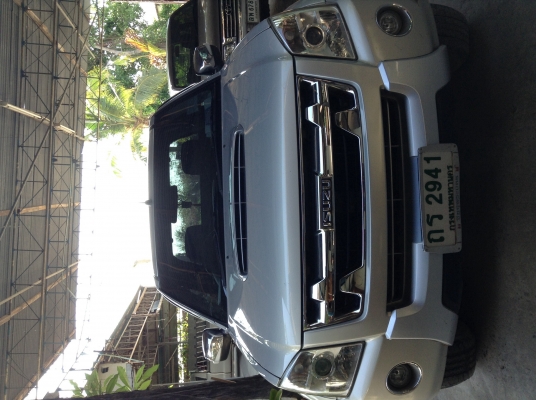 ขาย isuzu d-max platinum 3.0 vgs turbo hilander cab ขาย isuzu d-max platinum 3.0 vgs turbo hilander cab