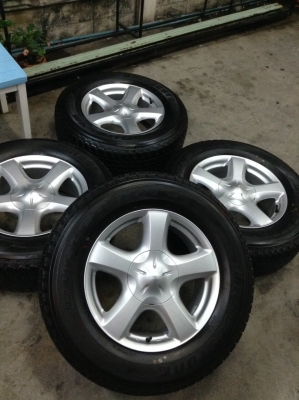 ขายแม็กD max ขอบ17ป้ายแดงพร้อมบริสโตน ยางปี1614 ใหม่ๆถูกๆ