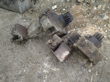 ขาย ราคาถูกเป็นประวัติการณ์ครับ - มอเตอร์สวิง สำหรับรถขุด แบคโฮ PC 20-30 มือสองเก่าญี่ปุ่น