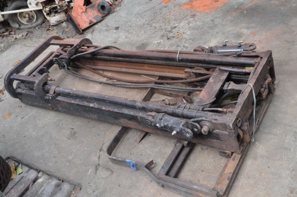 ขายเสาโฟล์คลิฟท์ งาสไลด์ได้ กระบอกคู่ มือสองญี่ปุ่นยังไม่เคยใช้งานไนไทย 12,000เท่านั้น!!