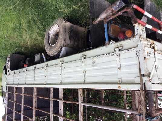 รถหกล้อ HiNo ซุปเปอร์เสี่ย