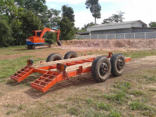 **ขายแล้ว เสี่ยใหญ่ควนปันแต อควนขนุน จ พัทลุง***แมคโคอิตาชิ UH 025 PC 60 รถลากบรรทุกแมคโคท้ายลาดยาง 900  พร้อมใช้งาน