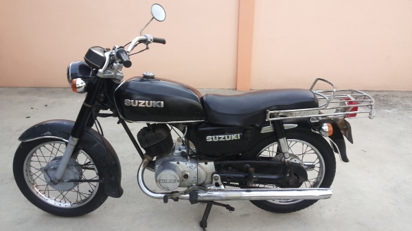 ขายSUSUKI K125แห้งเดิมสวยๆ ทะเบียนโอน
