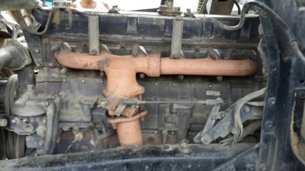 รถอีซูซุ  10 ล้อดั้ม 240 แรงม้า. ปี 39  ( นางฟ้าแท้ ). สนใจติดต่อ  081 - 6079515