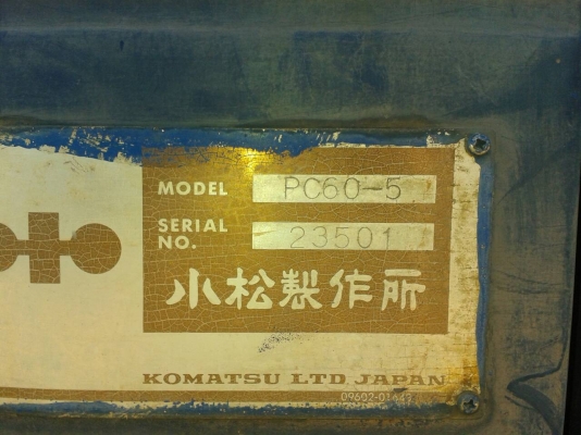 KOMATSU PC60-5