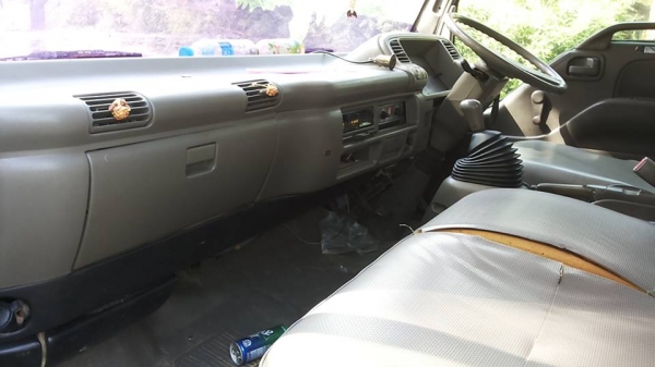 ***ขายแล้วครับขอบคุณ Truck2hand ขาย6ล้อเดิมๆบางๆ ISUZU NPR120 NPR66LX5T ห้างแท้ปี40 เครื่องเดิมเกียร์เดิม 4HF1 120แรงฝาขาว เครื่องดี แน่น ไม่มีเยิ้ม ช่วงล่างเดิมๆ คัสซีสวยเดิมไม่ปะไม่ดาม กระบะคาร์โก้4.30ม.พื้นไม้สภาพดี พื้นดีข้างดี หัวเก๋งเดิมๆภายในสวยคอน