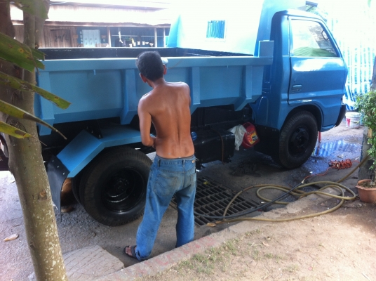 อีซูซุ 85 แรง ดั้มท้องเรื่อ สภาพดี ช่วงล่างดี พร้อมทำงาน