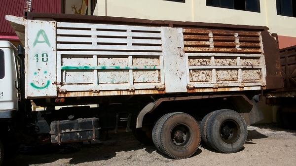 ***ขายแล้วครับขอบคุณ Truck2hand ขาย10ล้อ2เพลาดั้ม"หลงเทอโบ"สภาพเดิมๆแห้งๆ MITSU FN527 M-TF0671 ตากลมใส่ตาเหลี่ยมแล้ว เครื่องเดิมเกียร์เดิม 6D16TF-0671 220แรง แห้งดี แรงดีไม่เยิ้ม เกียร์10สปีด เบรคใหญ่ ช่วงล่างเดิม เพลาไม่บุ๋ม คัสซีสวยเดิมๆไม่ปะไ ***ขายแล้วครับขอบคุณ Truck2hand ขาย10ล้อ2เพลาดั้ม"หลงเทอโบ"สภาพเดิมๆแห้งๆ MITSU FN527 M-TF0671 ตากลมใส่ตาเหลี่ยมแล้ว เครื่องเดิมเกียร์เดิม 6D16TF-0671 220แรง แห้งดี แรงดีไม่เยิ้ม เกียร์10สปีด เบรคใหญ่ ช่วงล่างเดิม เพลาไม่บุ๋ม คัสซีสวยเดิมๆไม่ปะไ