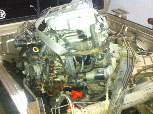 ขายเครื่องพร้อมเกียร์D4D2500อุปกรณ์ครบ ขายเครื่องพร้อมเกียร์D4D2500อุปกรณ์ครบ