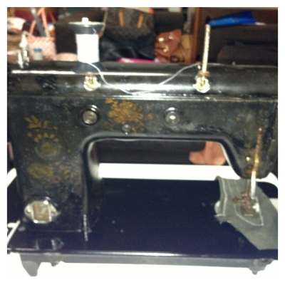 จักรเย็บผ้าโบราณ pfaff230 จากเยอรมัน จักรเย็บผ้าโบราณ pfaff230 จากเยอรมัน