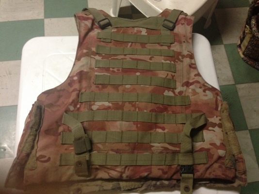 เสื้อเกราะ กันกระสุนของทหาร ของแท้ครับ เสื้อเกราะ กันกระสุนของทหาร ของแท้ครับ