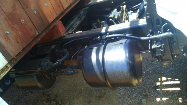 หกล้อ ฮีโน่ GD176KA เครื่องหกสูบ รถสวยเนี๊ยบทั้งคัน ยางใหม่ทุกเส้น กระบะยาว 5.5 เมตร กว้าง 2.3 เมตร