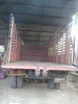 ขายสิบล้อหัวยาว ขายสิบล้อหัวยาว