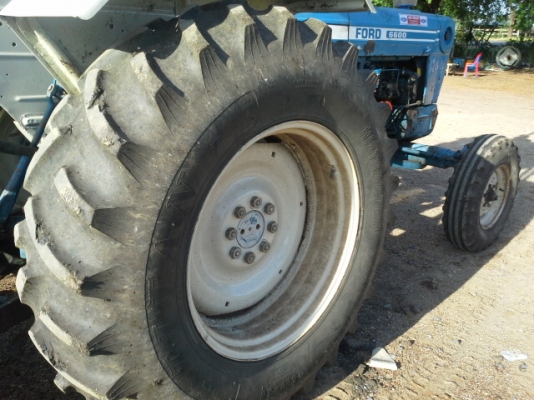 ขายรถไถฟอร์ด(เก่านอก)