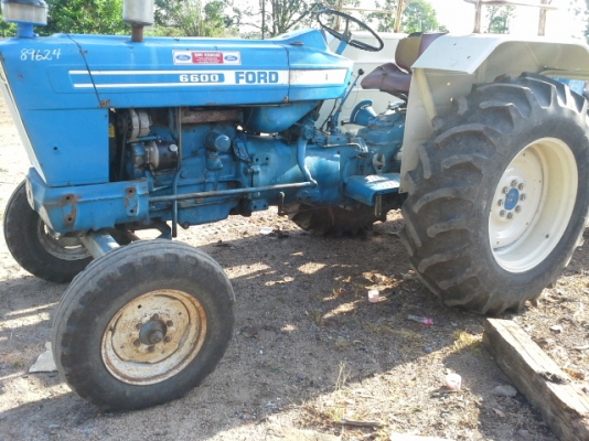 ขายรถไถฟอร์ด(เก่านอก)