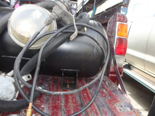 ขายชุดแก๊ส ถัง58 ลิตร หม้อต้มแก๊ส แป๊ปเติม แป๊ปเดินเข้าหม้อต้ม