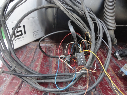 ขายชุดแก๊ส ถัง58 ลิตร หม้อต้มแก๊ส แป๊ปเติม แป๊ปเดินเข้าหม้อต้ม