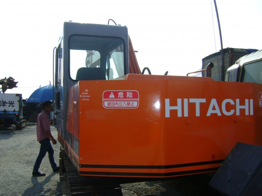 ขายรถแมคโคร HITACHI  รุ่น uh041 ด่วน!
