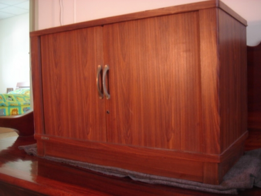 ขายทีวีเก่าโบราณ 2 เครื่อง ขายทีวีเก่าโบราณ 2 เครื่อง