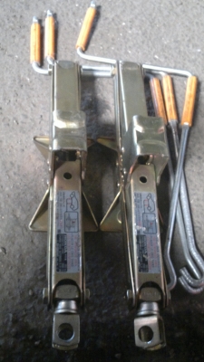 แม่แรงสะพานรถยนต์ TOYOTA ,HONDA แม่แรงสะพานรถยนต์ TOYOTA ,HONDA