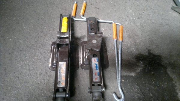 แม่แรงสะพานรถยนต์ TOYOTA ,HONDA