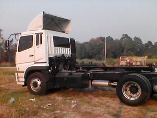 Fuso truck 380 cc ราคา 2800000 บ