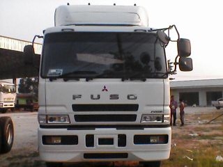 Fuso truck 380 cc ราคา 2800000 บ