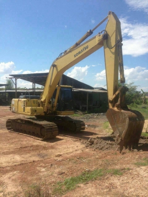 ขายด่วน KOMATSU PC200-6 รถสวยพร้อมใช้ค่ะ