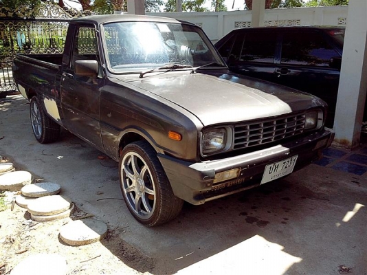 MAZDA, FAMILIA 1.3 ปี93  เกียร์ธรรมดา 4เกียร์