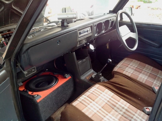 MAZDA, FAMILIA 1.3 ปี93  เกียร์ธรรมดา 4เกียร์