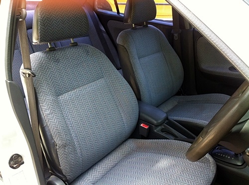 มิตรซูท้ายเบนซ์เกียร์ออโต้ติดแก๊ซLPG2ระบบแต่งนิดหน่อยถูกเลยคับ