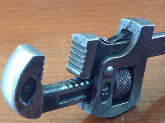 ขายคอม้าโบราณ Stillson 8"