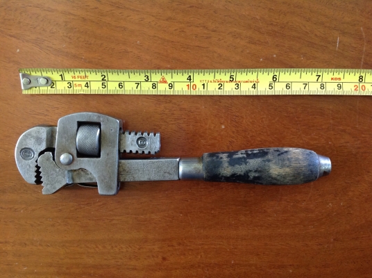 ขายคอม้าโบราณ Stillson 8"