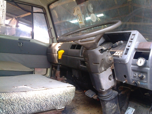 หกล้อ HiNO-FB112 พร้อมเครนTADANO 2.5ตัน สภาพดีมากๆไม่โซมพร้อมลุยงาน(ไม่มีทะบียน) ราคา290000บ ราคาคุยได้ครับ