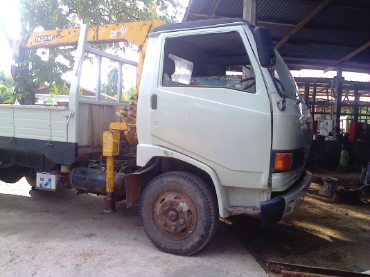 หกล้อ HiNO-FB112 พร้อมเครนTADANO 2.5ตัน สภาพดีมากๆไม่โซมพร้อมลุยงาน(ไม่มีทะบียน) ราคา290000บ ราคาคุยได้ครับ
