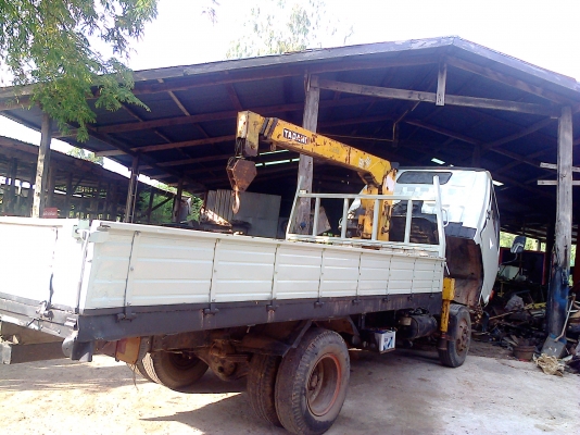 หกล้อ HiNO-FB112 พร้อมเครนTADANO 2.5ตัน สภาพดีมากๆไม่โซมพร้อมลุยงาน(ไม่มีทะบียน) ราคา290000บ ราคาคุยได้ครับ