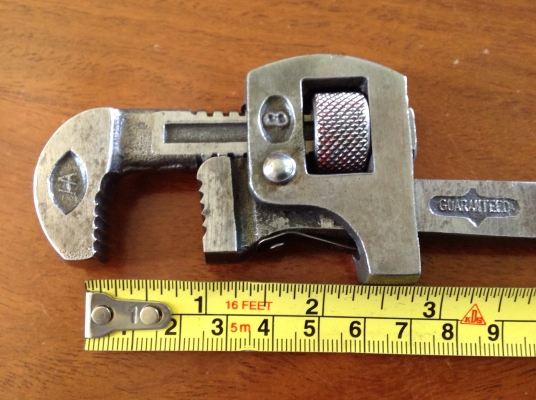 ขายคอม้าโบราณ GUARANTEED 8" ขายคอม้าโบราณ GUARANTEED 8"