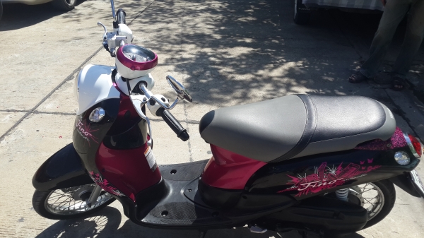 รถมอเตอร์ไซด์บ้าน