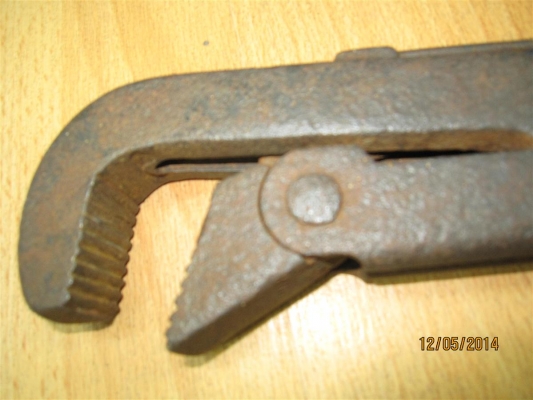 ประแจจับแป๊ป (คอม้า) ACESA ขนาด 1.5 นิ้ว / ยาวทั้งตัว 16.2 นิ้ว Made in Spain ประแจจับแป๊ป (คอม้า) ACESA ขนาด 1.5 นิ้ว / ยาวทั้งตัว 16.2 นิ้ว Made in Spain