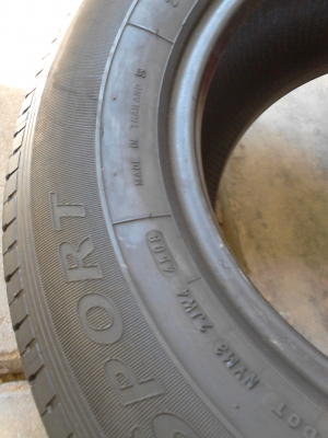 215/70R15 GOODYEAR DURASPORT  มีชุด 4 เส้น TEL.081-427-3941